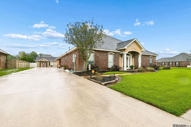 712 N Pine St, Gramercy, LA 70052