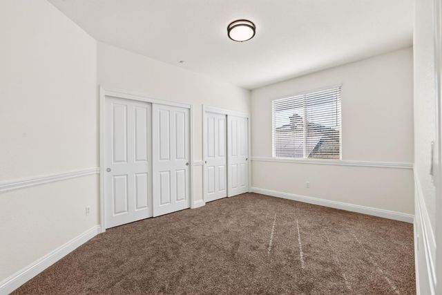 701 Rolling Green Dr, West Sacramento, CA 95605