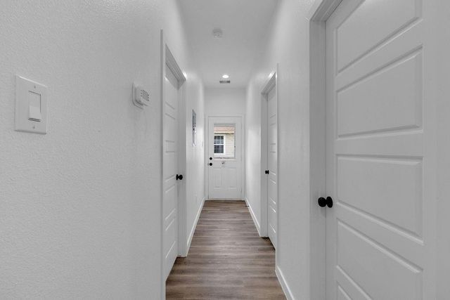 106 Runnels Street, Willis, TX 77378