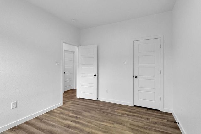 106 Runnels Street, Willis, TX 77378