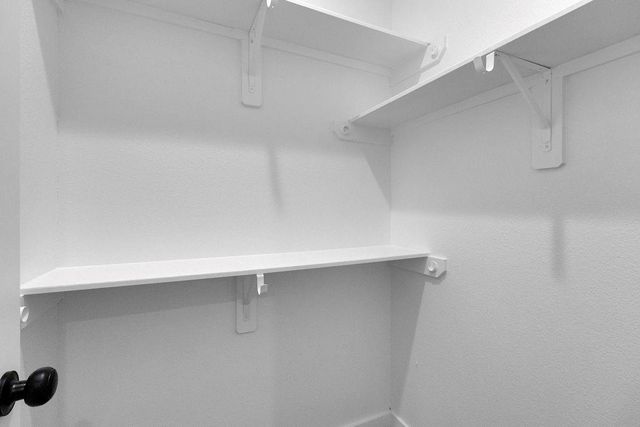 106 Runnels Street, Willis, TX 77378