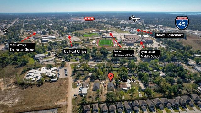 106 Runnels Street, Willis, TX 77378