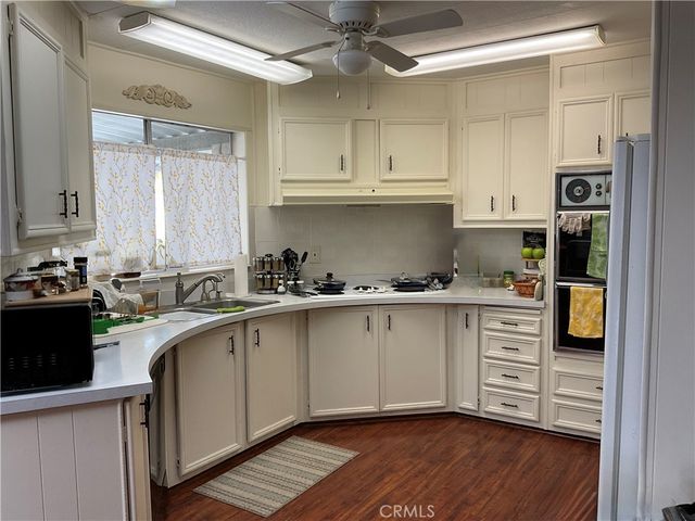 4040 E Piedmont 242, Highland, CA 92346