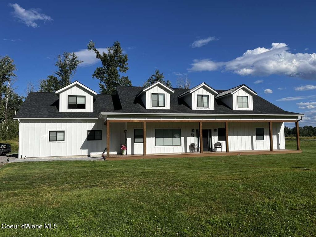 61 Lightfoot Drive, Sandpoint, ID 83864