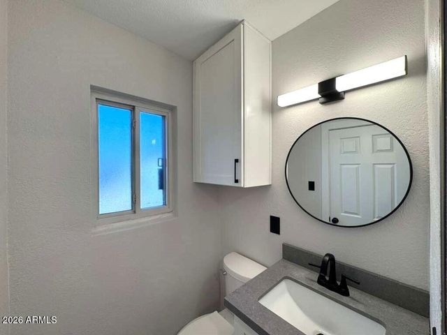 4540 N 12TH Avenue, Phoenix, AZ 85013