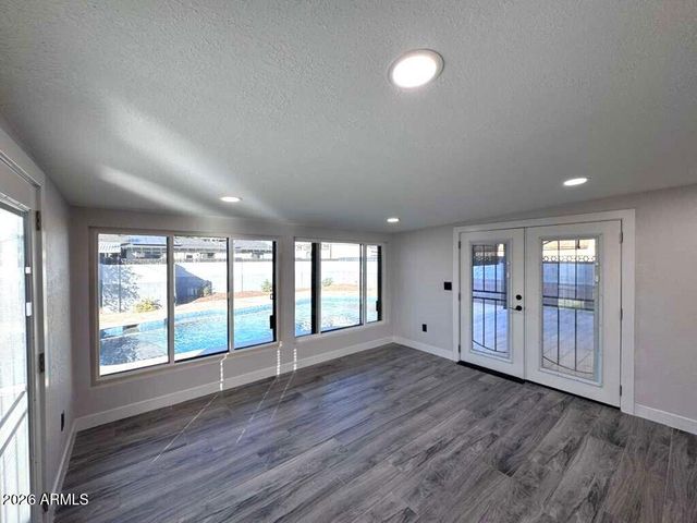 4540 N 12TH Avenue, Phoenix, AZ 85013