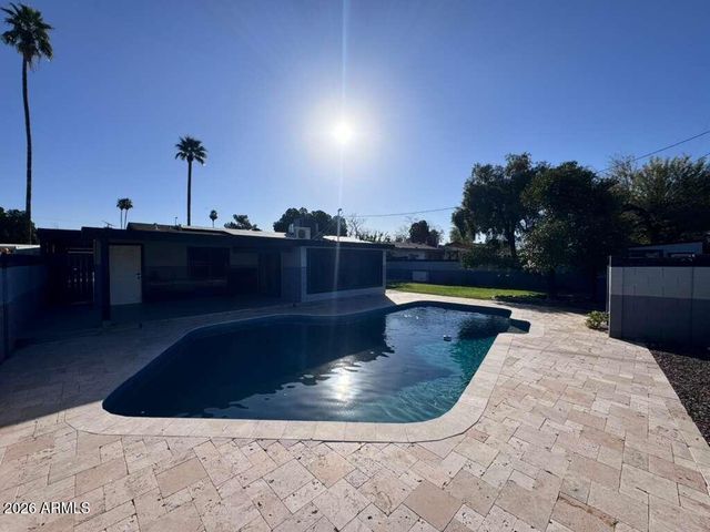 4540 N 12TH Avenue, Phoenix, AZ 85013