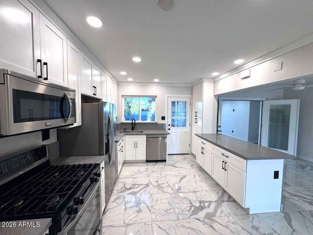 4540 N 12TH Avenue, Phoenix, AZ 85013