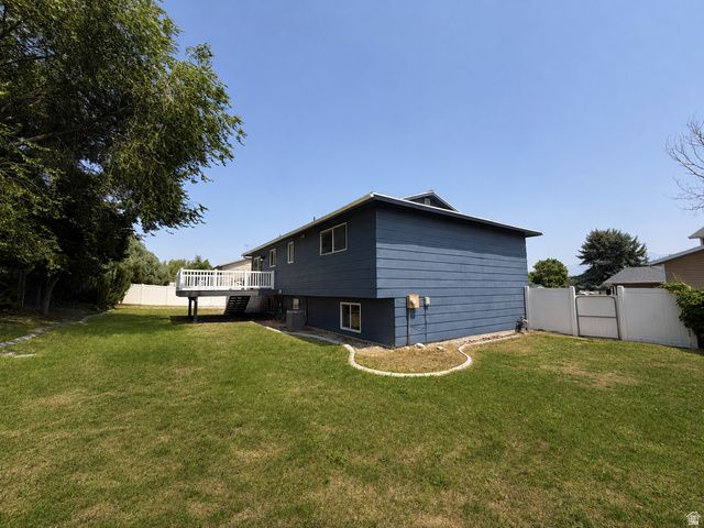 1888 W 7225 S, West Jordan, UT 84084