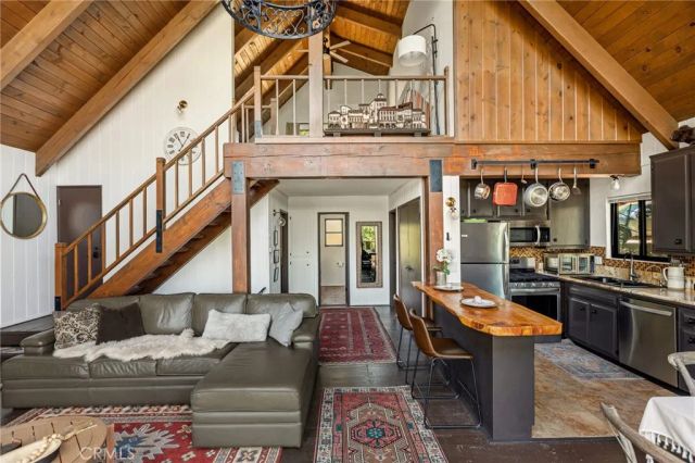 1361 St Anton, Lake Arrowhead, CA 92352