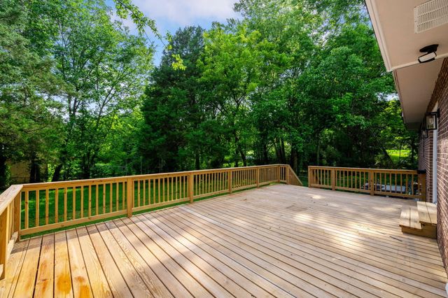 1509 17th Street NW, Cleveland, TN 37311