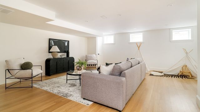57A Museum Street 57, Cambridge, MA 02138