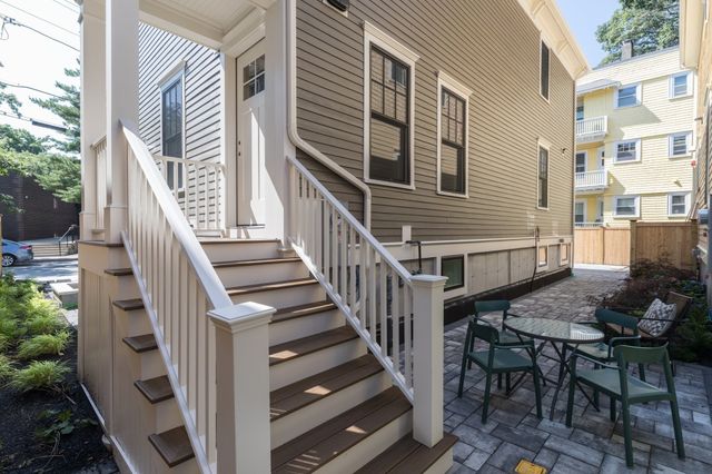 57A Museum Street 57, Cambridge, MA 02138