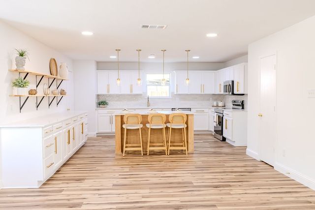 2416 Big Spring Drive, Fort Worth, TX 76120