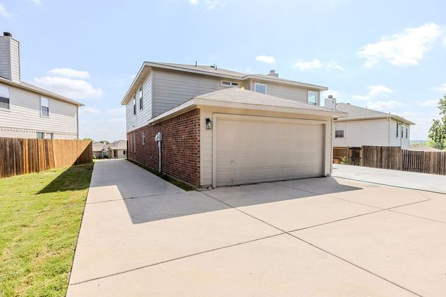 2416 Big Spring Drive, Fort Worth, TX 76120