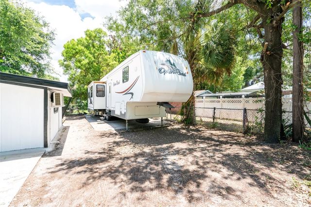 3301 E 24TH AVENUE, Tampa, FL 33605