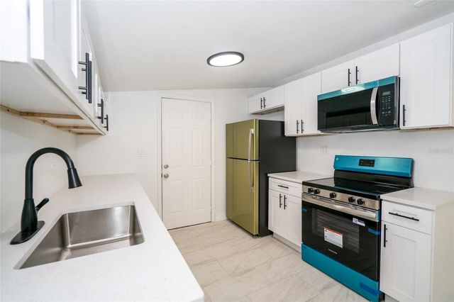 3301 E 24TH AVENUE, Tampa, FL 33605