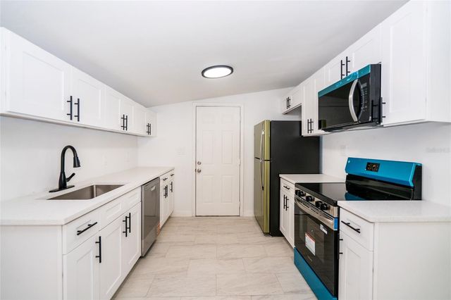 3301 E 24TH AVENUE, Tampa, FL 33605