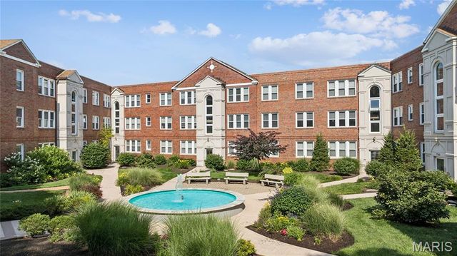 7743 Kingsbury Boulevard 21, Clayton, MO 63105