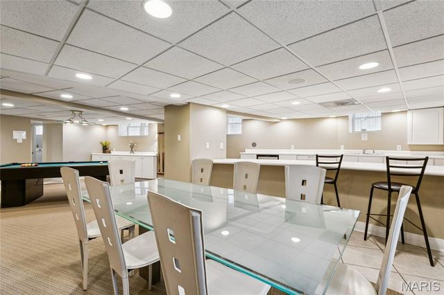 7743 Kingsbury Boulevard 21, Clayton, MO 63105
