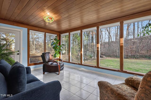 425 Rosewood Lane, Kingsport, TN 37664