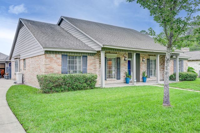 12906 Advance Drive, Houston, TX 77065