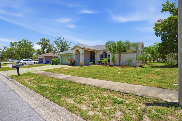 8316 SUMMERSIDE LANE, Port Richey, FL 34668