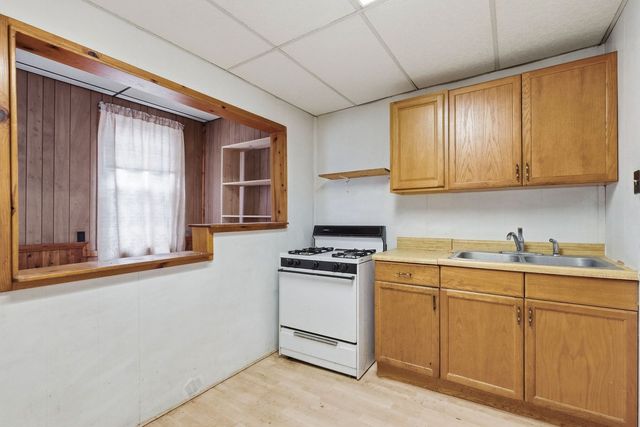 3908 Winterburn Avenue, Greenfield, PA 15207