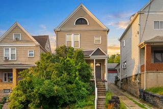3908 Winterburn Avenue, Greenfield, PA 15207
