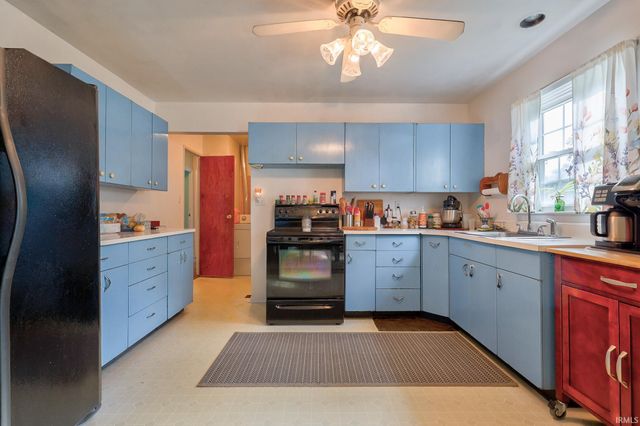 3100 Mockingbird Lane, Evansville, IN 47710