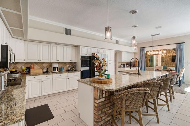 6406 SPYGLASS LANE, Bradenton, FL 34202