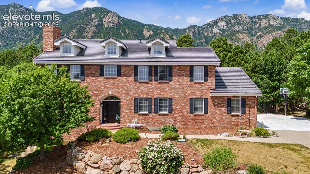 4930 Langdale Way, Colorado Springs, CO 80906 — photo 2