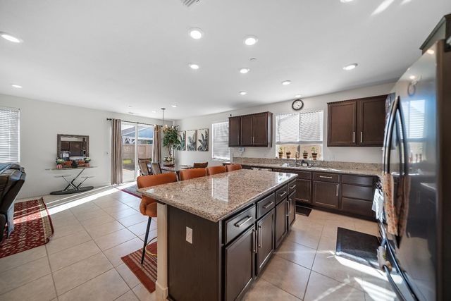 4808 Kaden St, Keyes, CA 95328