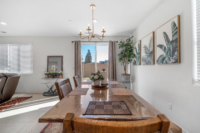 4808 Kaden St, Keyes, CA 95328