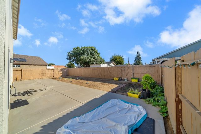 4808 Kaden St, Keyes, CA 95328