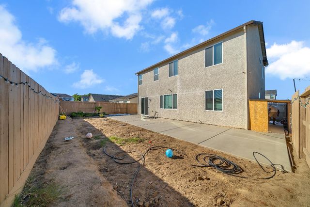 4808 Kaden St, Keyes, CA 95328