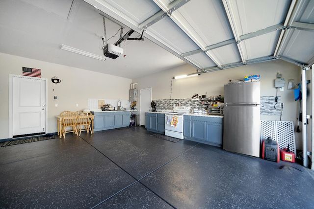 4808 Kaden St, Keyes, CA 95328