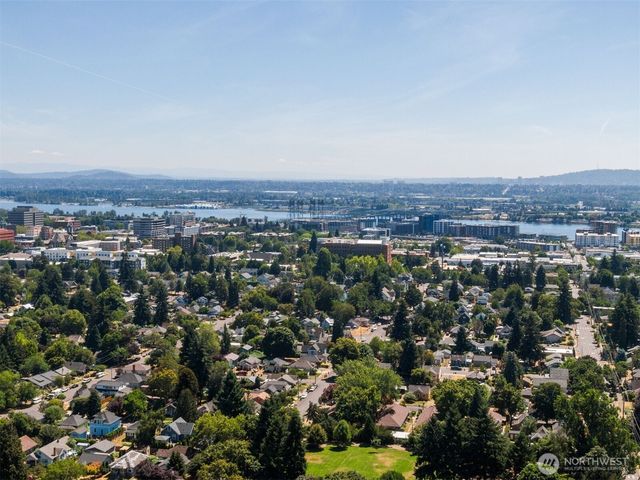 709 W Fourth Plain Boulevard, Vancouver, WA 98660