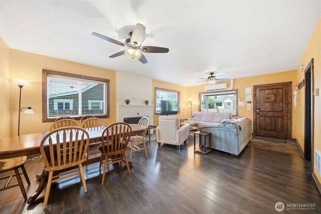 709 W Fourth Plain Boulevard, Vancouver, WA 98660