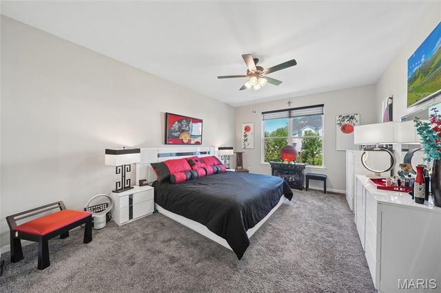 189 Noahs Mill Drive, Lake St Louis, MO 63367