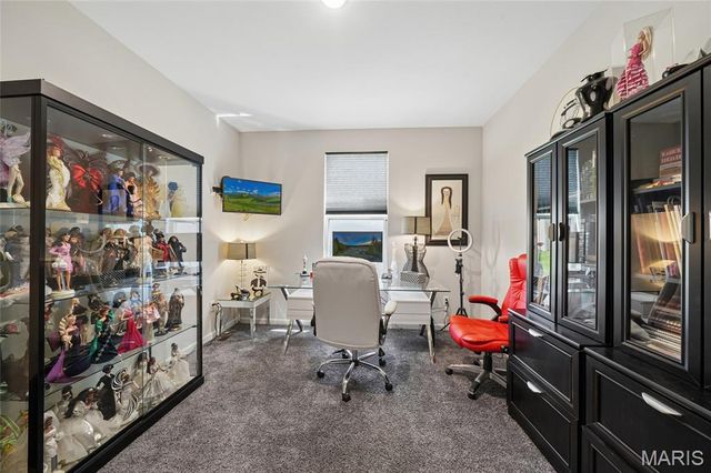 189 Noahs Mill Drive, Lake St Louis, MO 63367