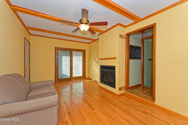 61 Latham Ridge Road, Colonie, NY 12110