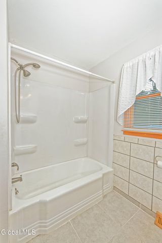 61 Latham Ridge Road, Colonie, NY 12110