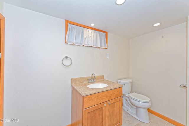 61 Latham Ridge Road, Colonie, NY 12110