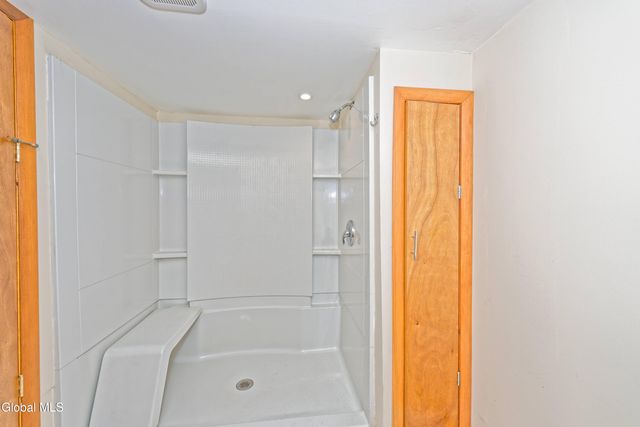 61 Latham Ridge Road, Colonie, NY 12110