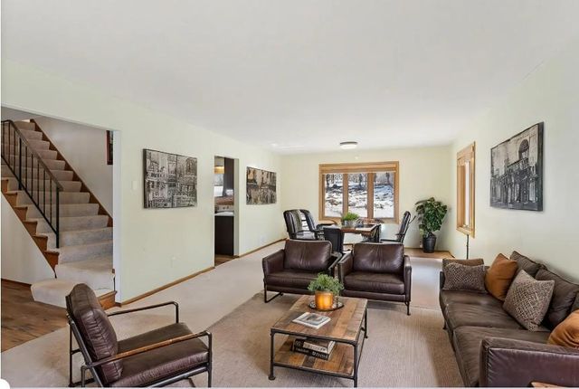 8290 Angus Avenue, Inver Grove Heights, MN 55077