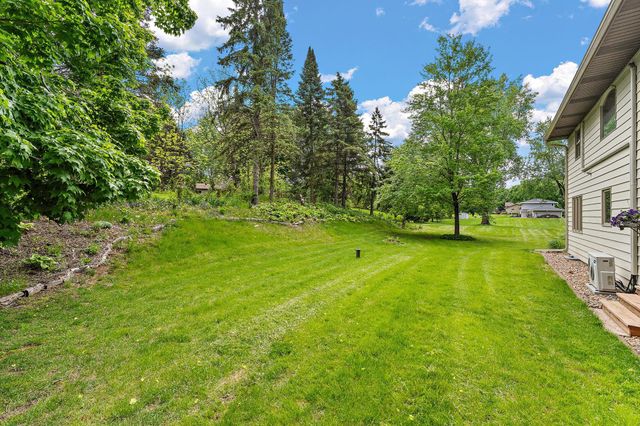 8290 Angus Avenue, Inver Grove Heights, MN 55077