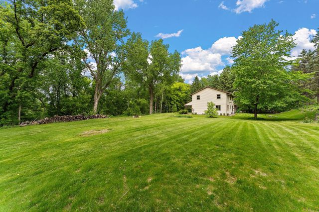 8290 Angus Avenue, Inver Grove Heights, MN 55077