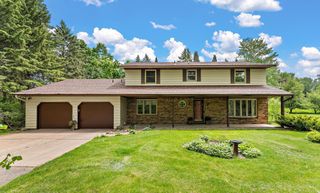 8290 Angus Avenue, Inver Grove Heights, MN 55077