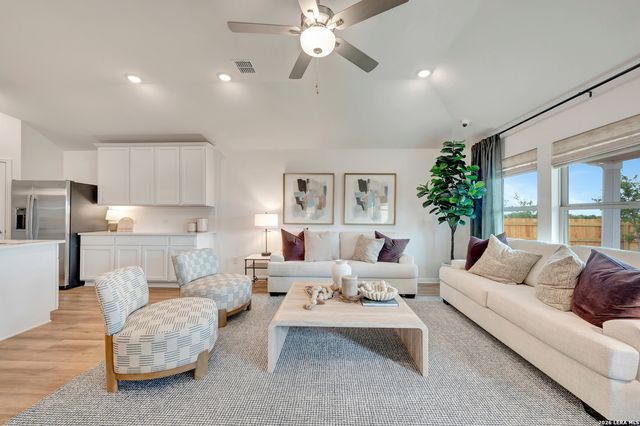 13507 Piscina Avenue, San Antonio, TX 78222
